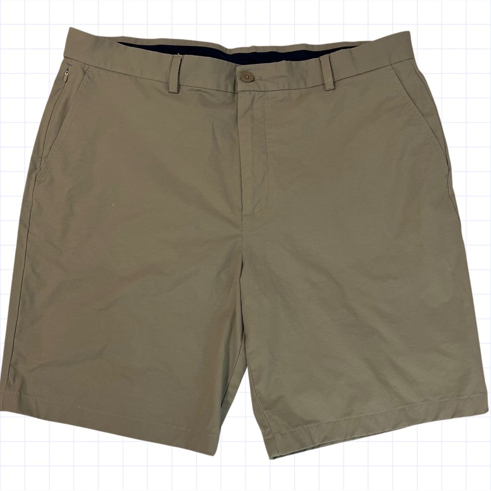 Vineyard Vines On the Go Men's Tan Performance Flat front Gray Shorts waist 38